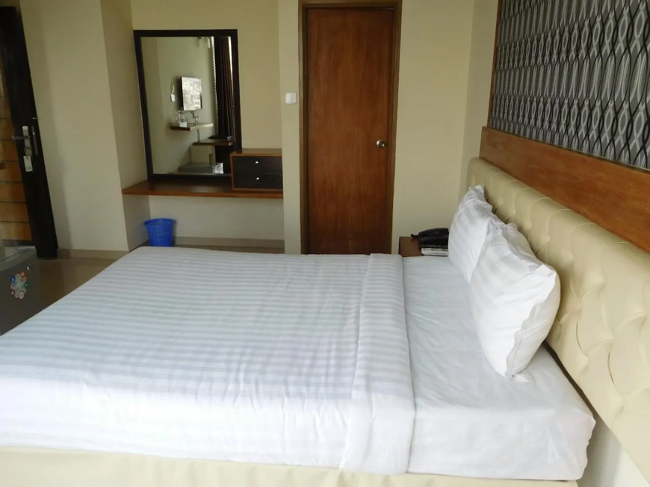 Hotel Lakewood Residency Dhaka