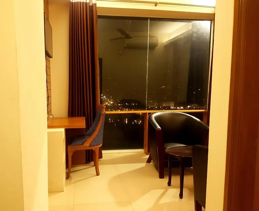 דאהקה Lakewood Residency מלון